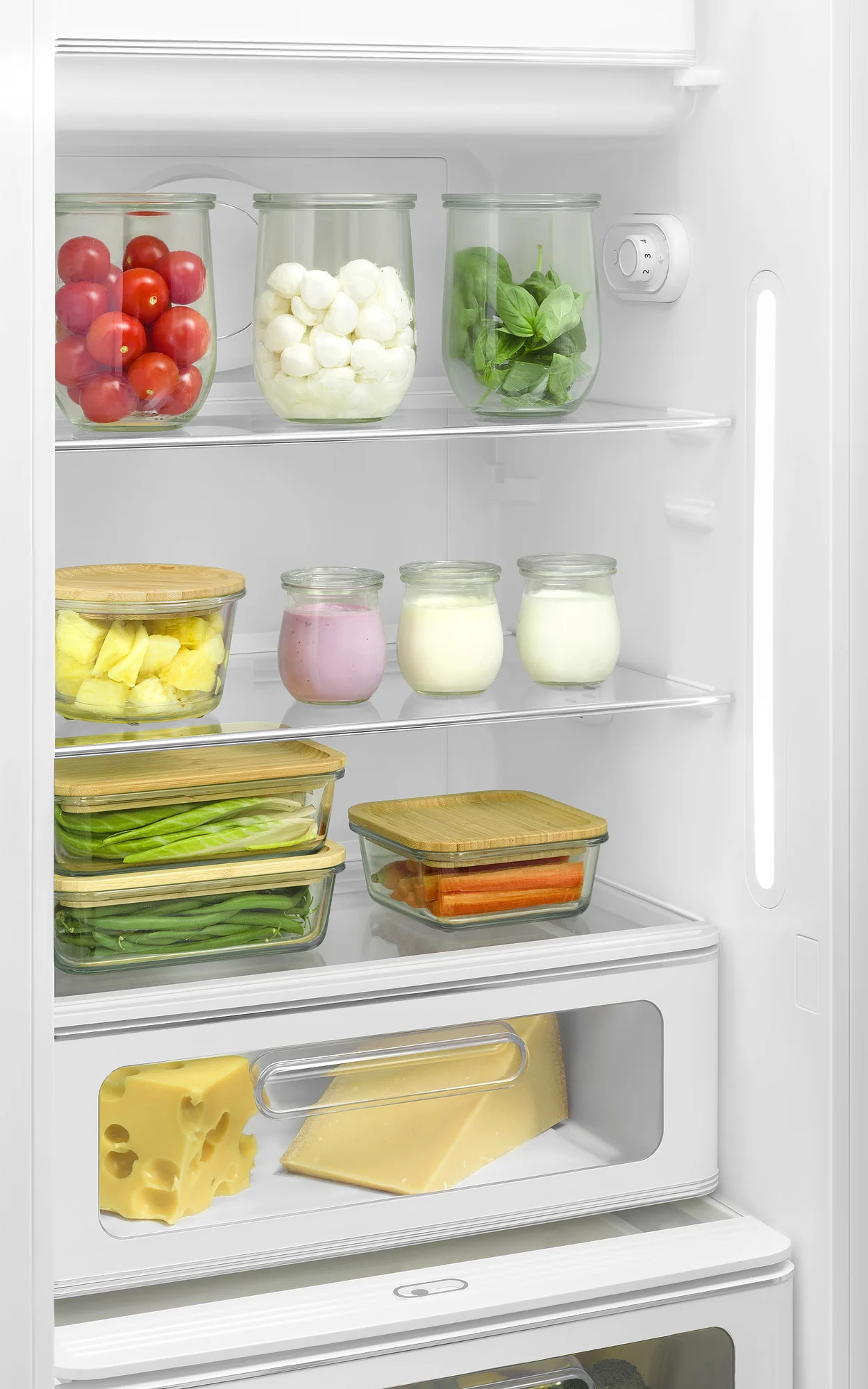 Smeg FAB28LPG5 Retro Fridge - Image 4